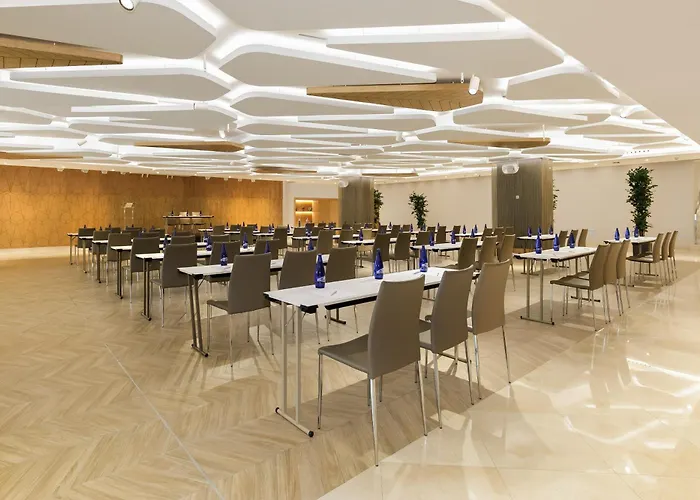 Sol - Don Pedro Торремолинос