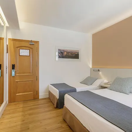 فندق Sol By Melia Torremolinos - Don Pedro توريمولينوس